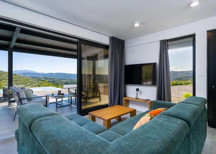 Villa Casa Mille Olivi 2 - House With Private Pool & View Near Motovun